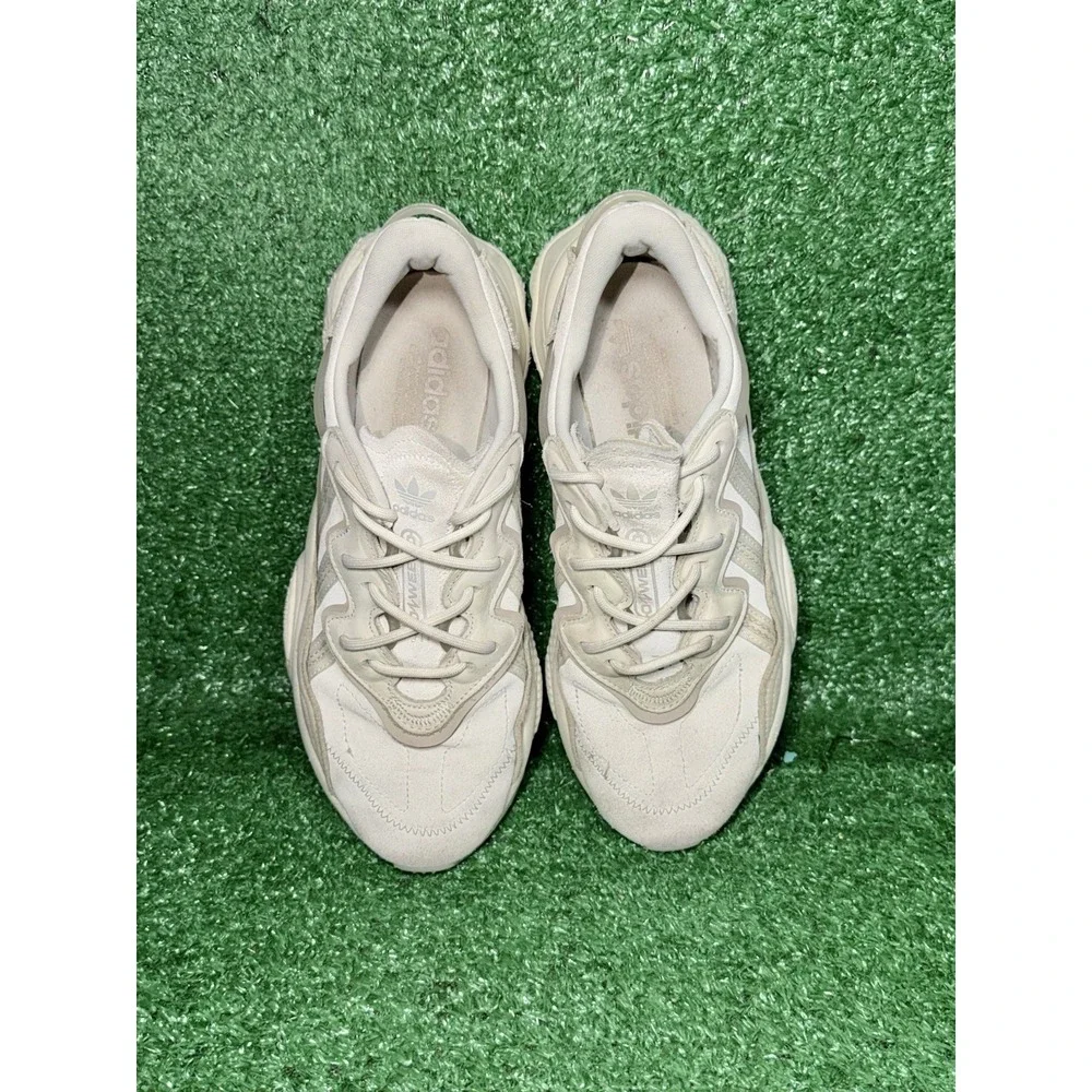 Adidas‎ Ozweego Low Womens Size 8 Beige Comfort Running Shoes Walking Sneakers